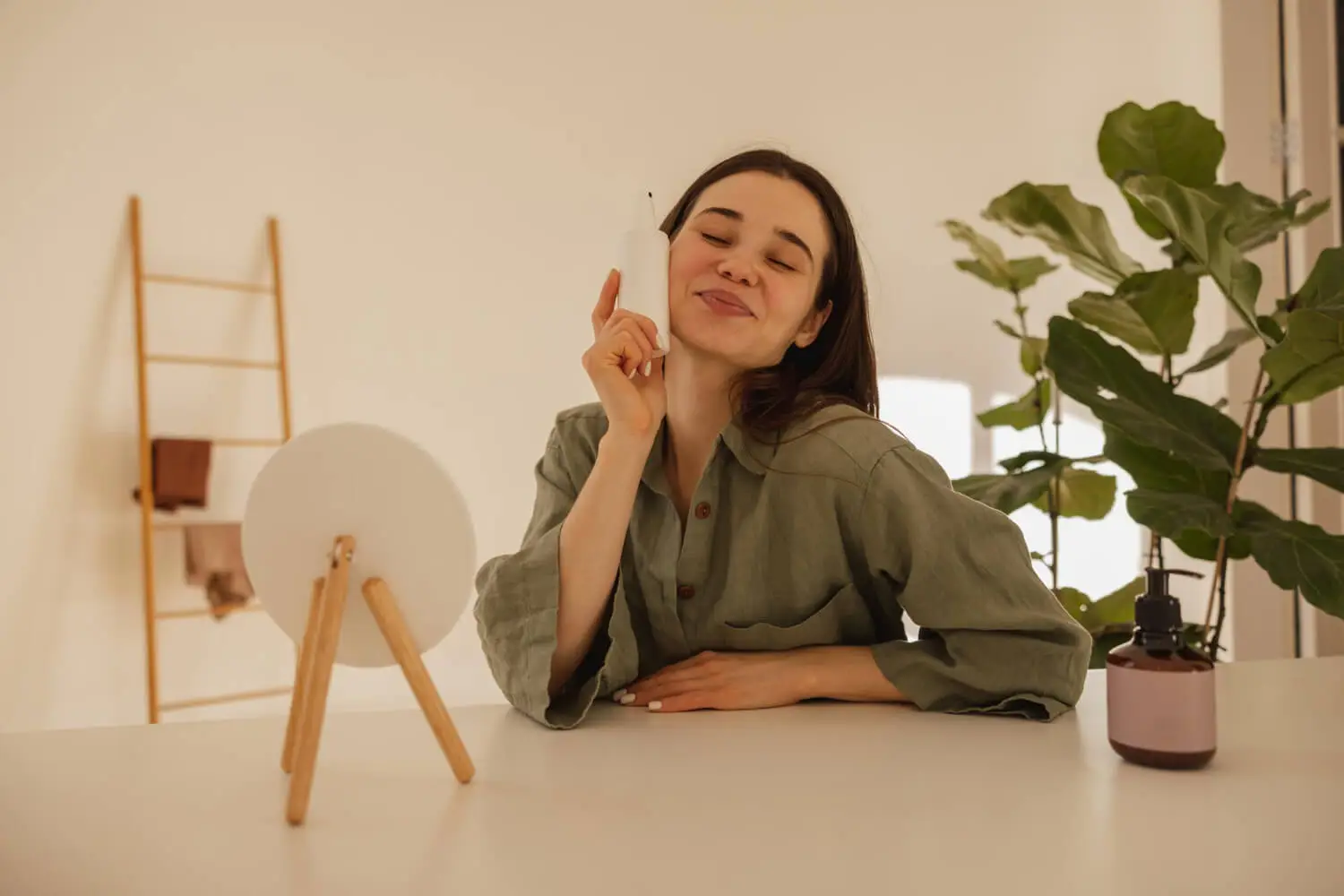 girl practicing positive talk