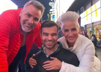 Zachary Taylor Warner with his parents