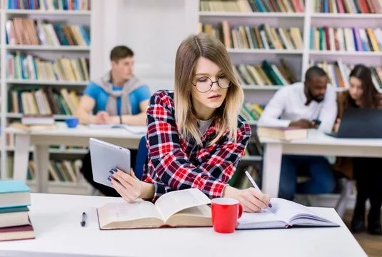 girl giving exam