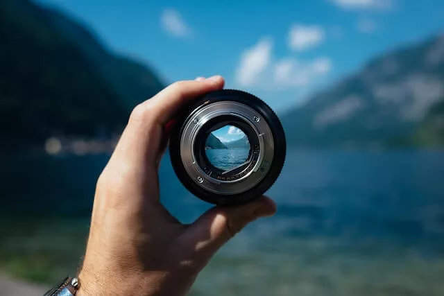 the camera lens view of mountains