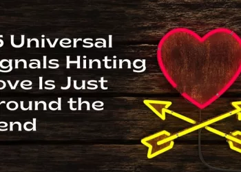 15 universal signals hinting love
