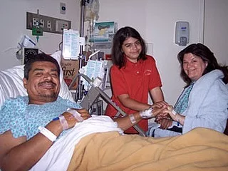 An old picture during the kidney transplant of George Lopez.