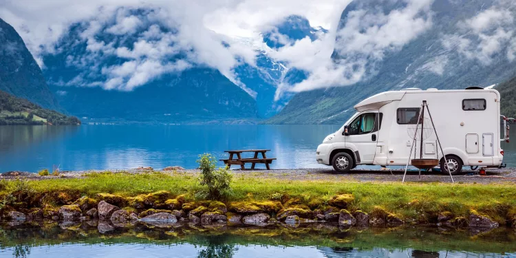 nomadic family